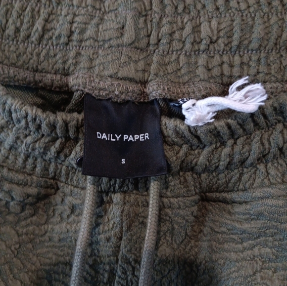 DAILY PEPER Unisex Green Pants semi new size S - Picture 3 of 4